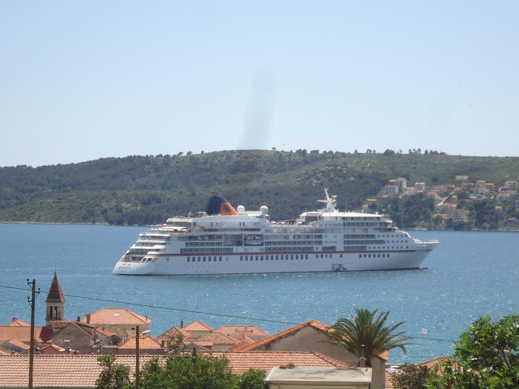 Apartment Nives Trogir Room photo